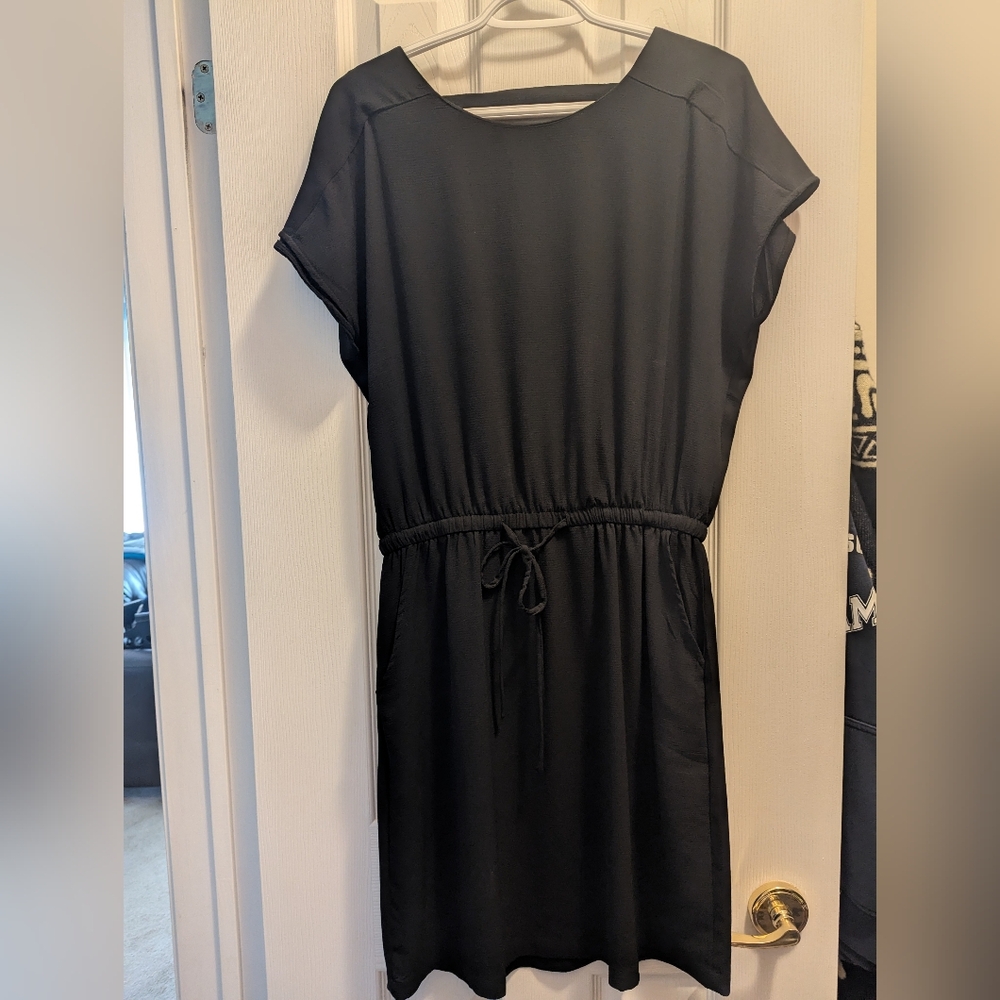 Elegant Black Dress